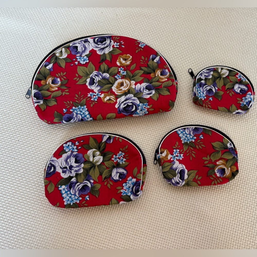 Pack of 4 Matching Rose Makeup Bags Red Zip Pouch XS, S, M, L.